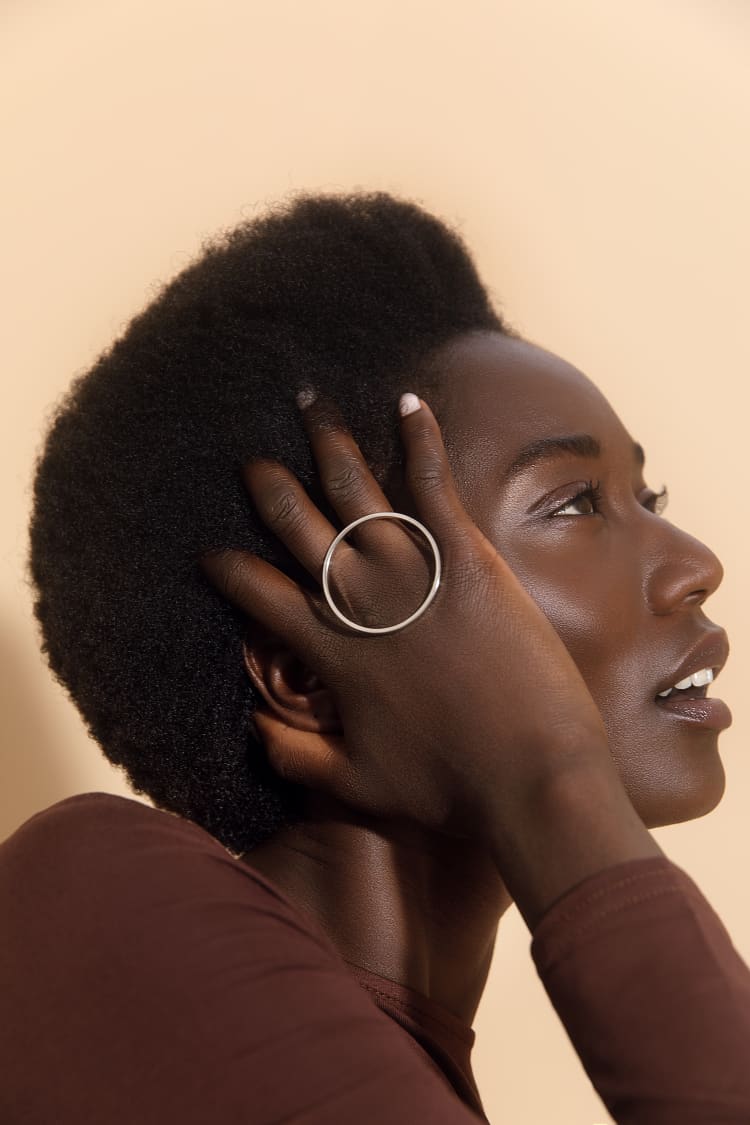 Anillo redondo de plata