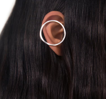 Ear cuff circular perfecto de plata