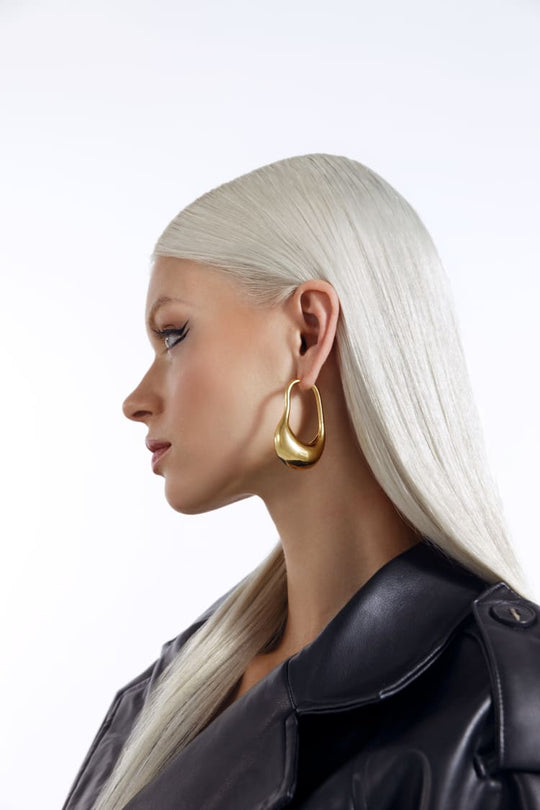big chunky hoop earring in gold