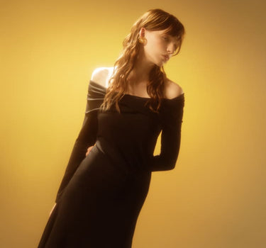 Pendiente de espiral de oro