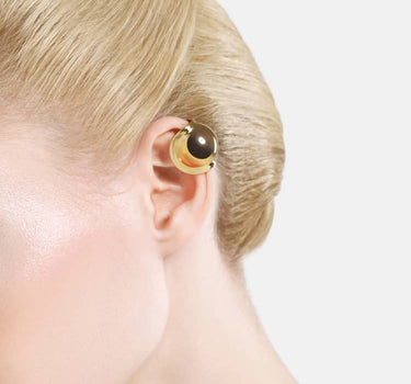 Casa Batlló ball earcuff in gold