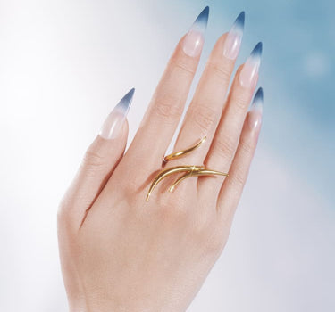 Spiked long Ring in gold