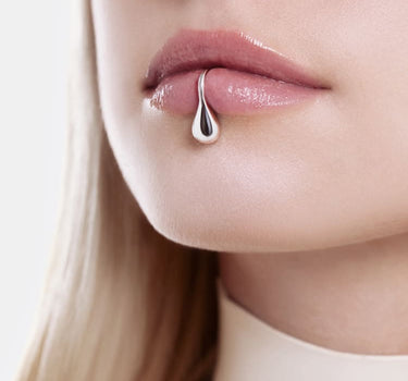 Drop Fake Lip Cuff - silver
