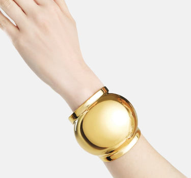 Casa Batlló ball bangle in gold
