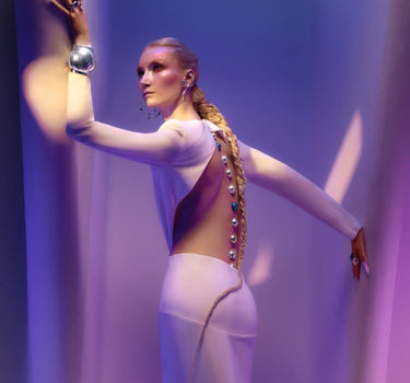 Casa Batlló ball bangle in silver