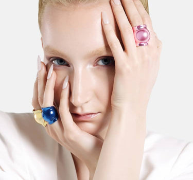 Casa Batlló ball ring in gold