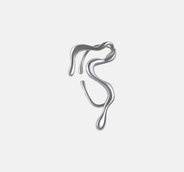 undulating earcuff in silver