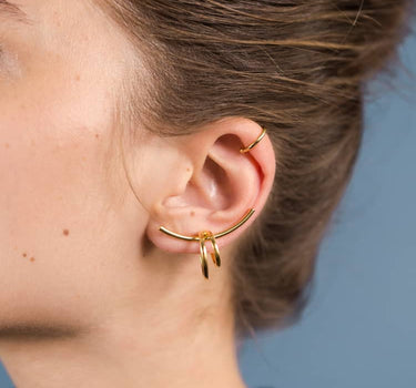 Juego de ear cuffs en oro