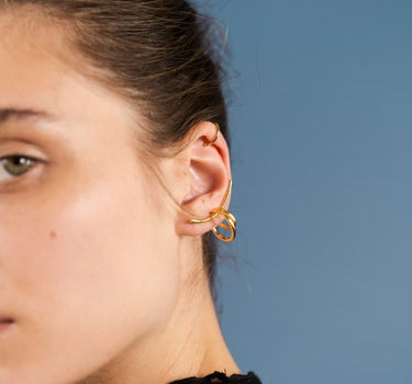 Juego de ear cuffs en oro