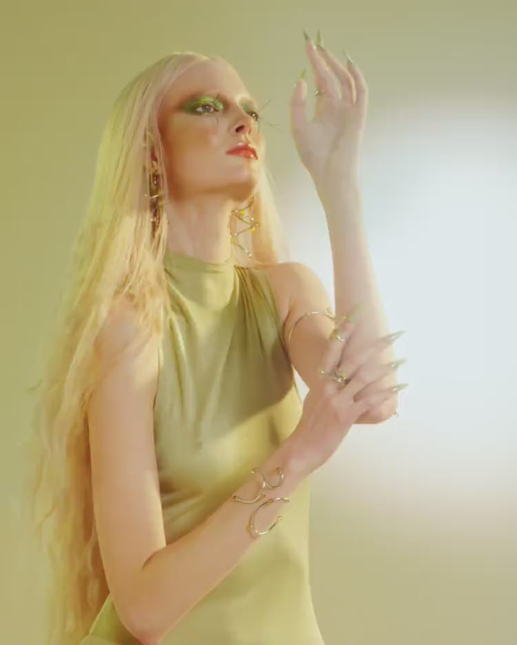 Amulet Total Look 10