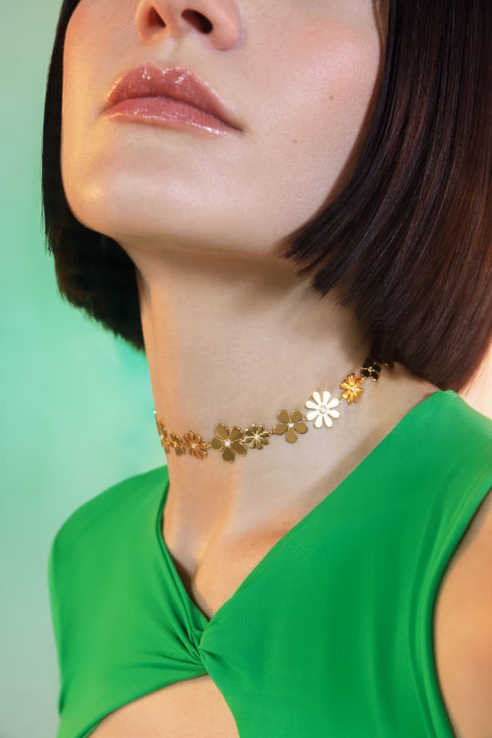 flower choker necklace in gold
