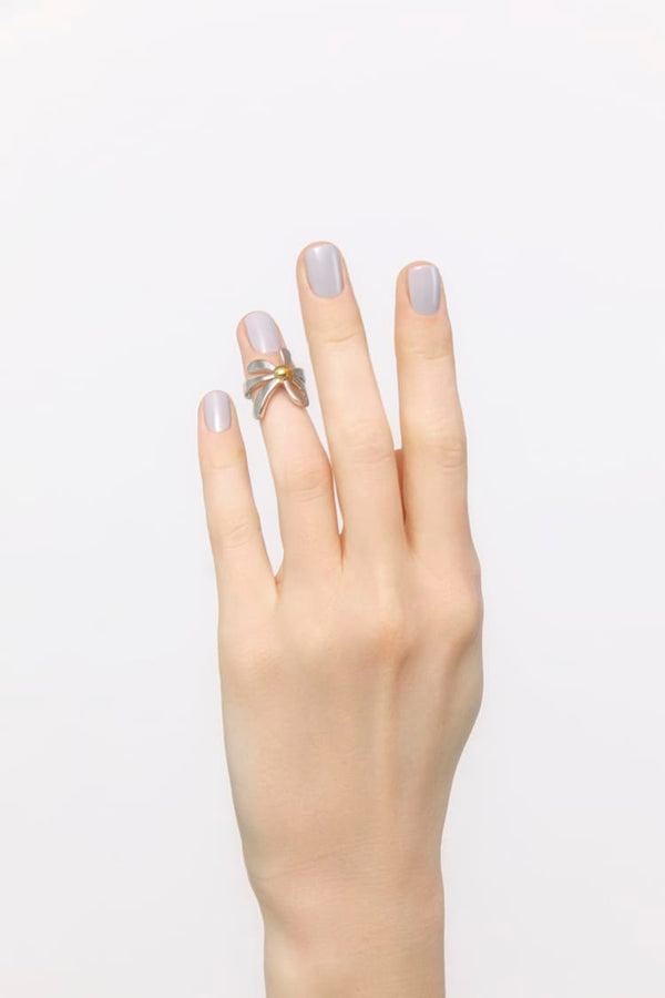 Daisy flower midi ring with silver petals