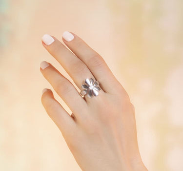 floral ring in silver