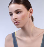 Nose cuff with chains in 18K gold finish