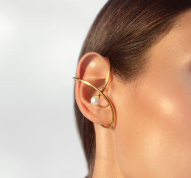 Gold ear cuff with pearl stone