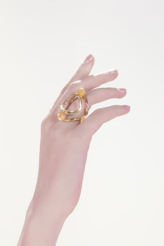 Gold plated ring with yellow quartz