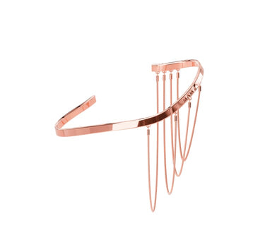 Hand chain in rose gold